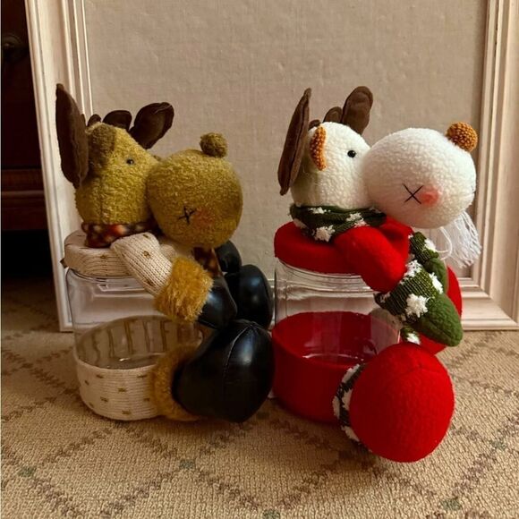 Christmas reindeer plush animals cookie / treat / candy jars set of 2 NWT - Picture 4 of 8